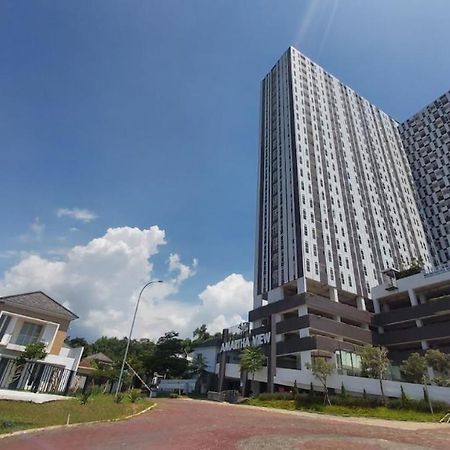 Amartha View Apartement Tambakaji Exterior photo